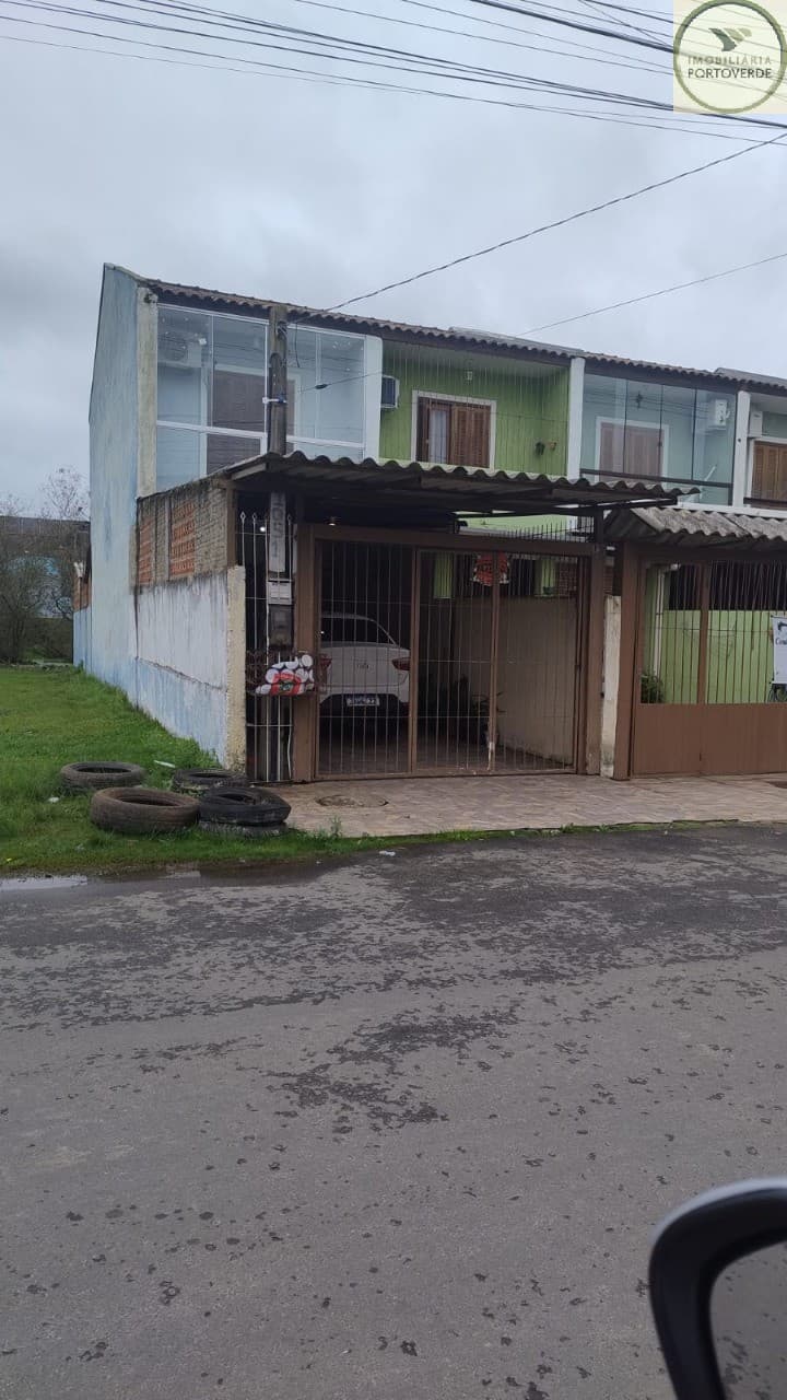 Sobrado de 2 dormitórios · Maria Regina