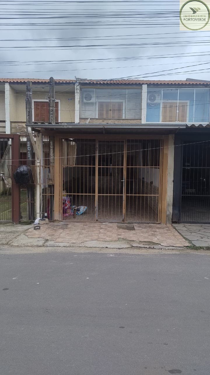 Sobrado de 2 dormitórios · Maria Regina